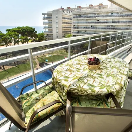 Park Apartment *